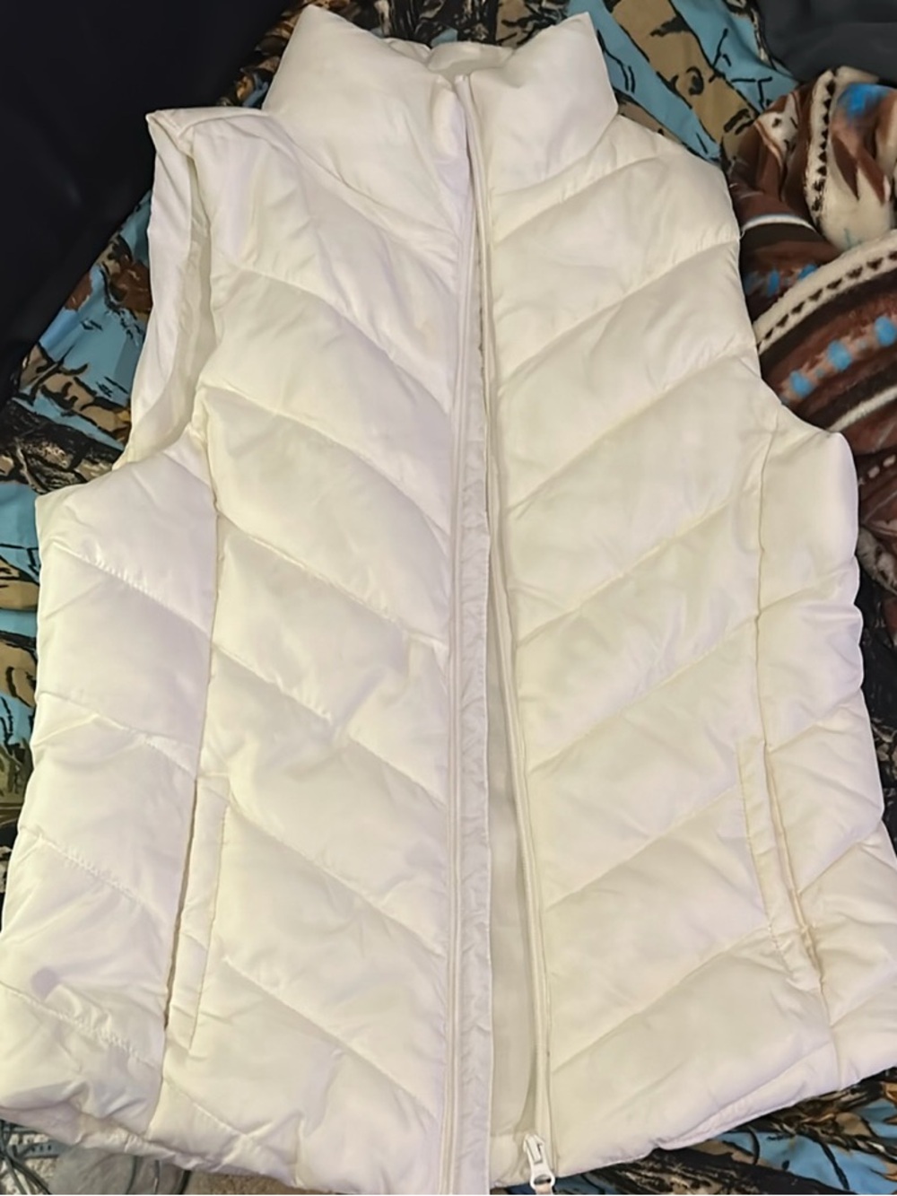 SO Cream Quilted Puffer Vest